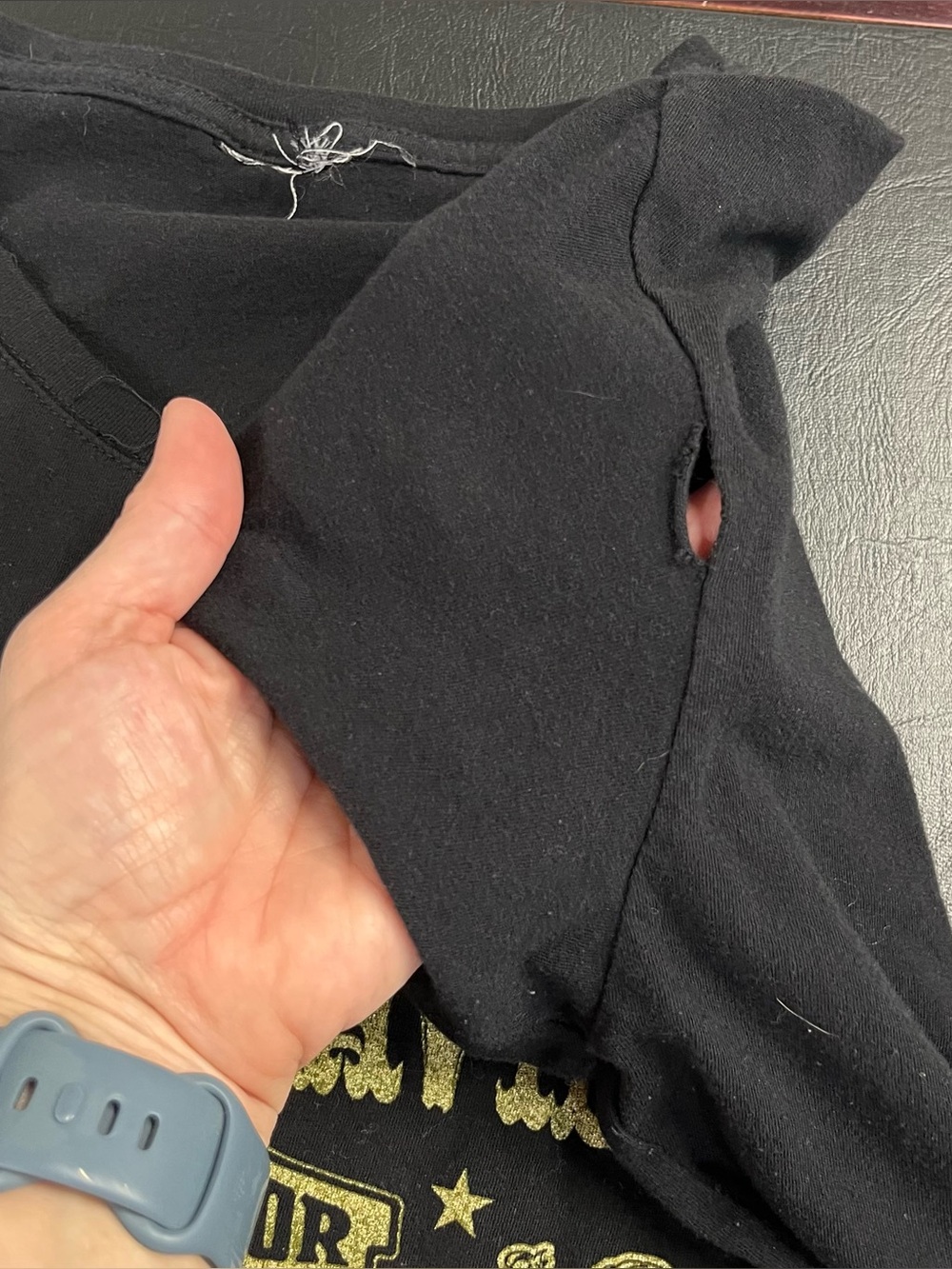 Harley Davidson ladies tee 23” pit-to-pit - Picture 7 of 7